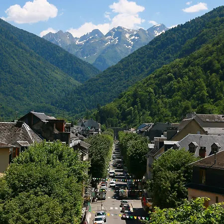全景酒店 Bagnères-de-Luchon